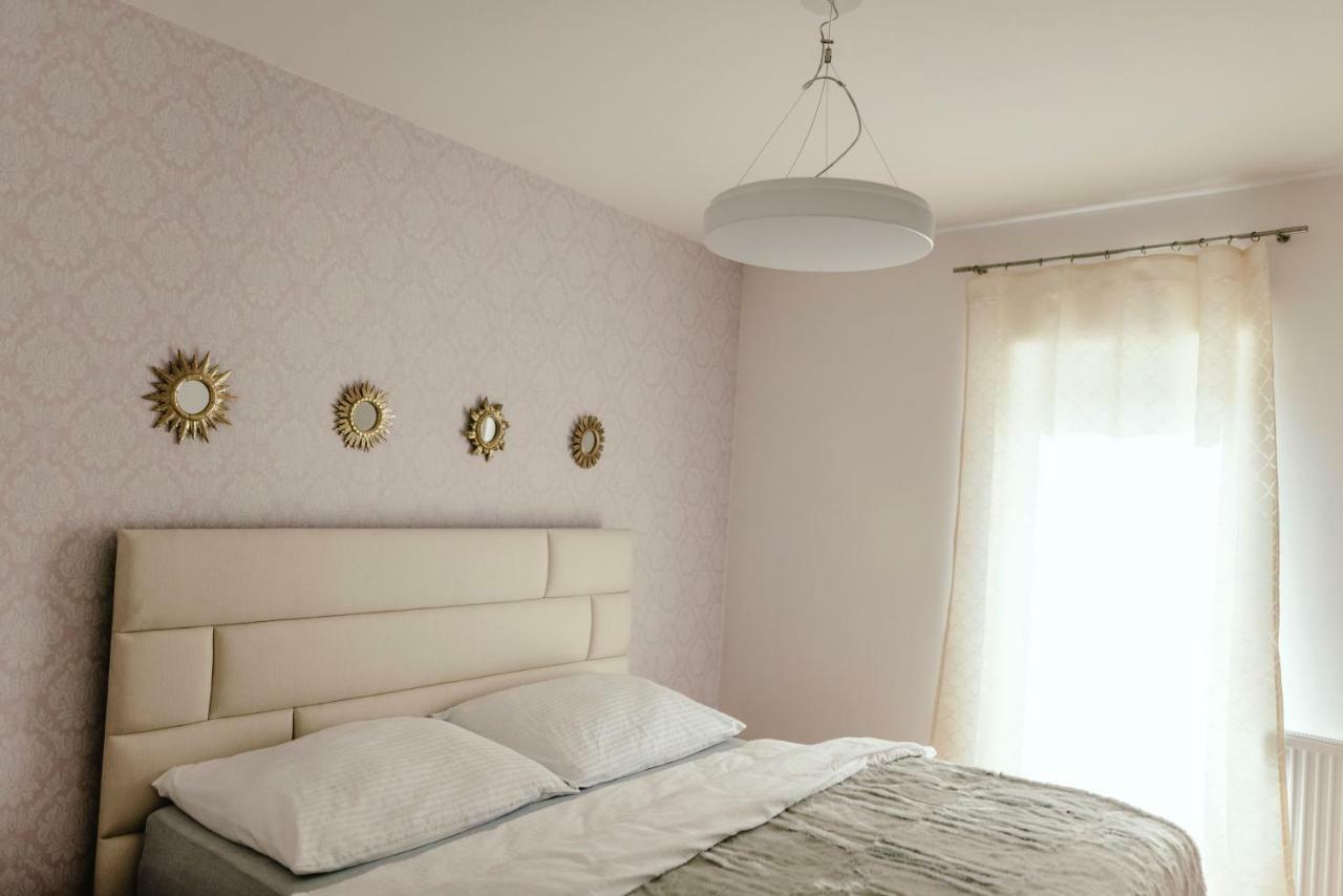 Luxury Apartments Zelny Trh 4 Brno Exterior foto